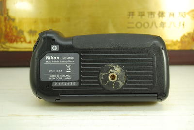 尼康 MB-D80 原厂手柄 电池盒 5号电池槽 尼康D80 D90 单反相机