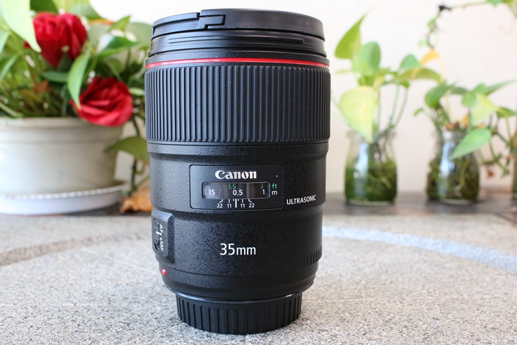 96新二手Canon佳能 35/1.4 L II USM二代红圈定焦镜头回收 000688