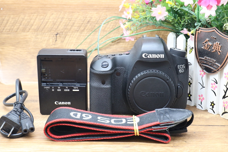 95新二手Canon佳能 6D 单机 高端单反相机回收 004607