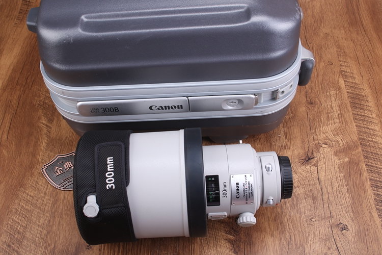 95新二手 Canon佳能 300/2.8 L IS II USM二代防抖镜头 20000245