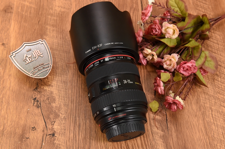 95新二手Canon佳能 24-70/2.8 L USM一代红圈镜头回收 709104
