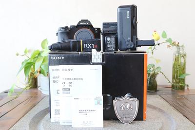 95新二手 Sony索尼 A7 单机 微单相机+美科手柄 289504 070369
