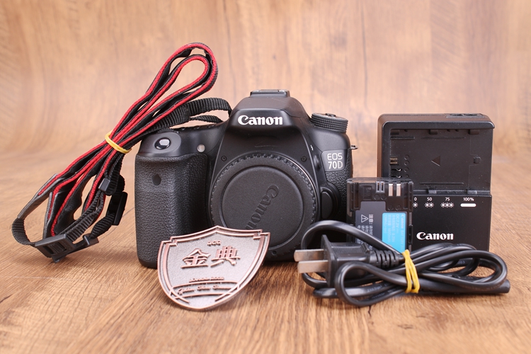 95新二手 Canon佳能 70D 单机 中端单反相机 回收019944
