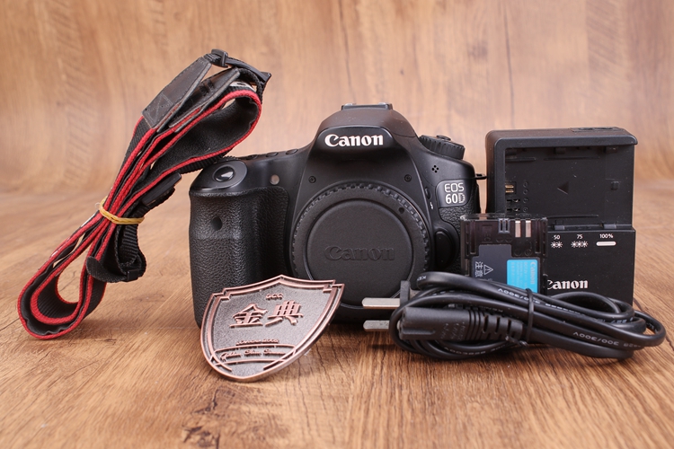85新二手Canon佳能 60D 单机 中端单反相机 回收533659