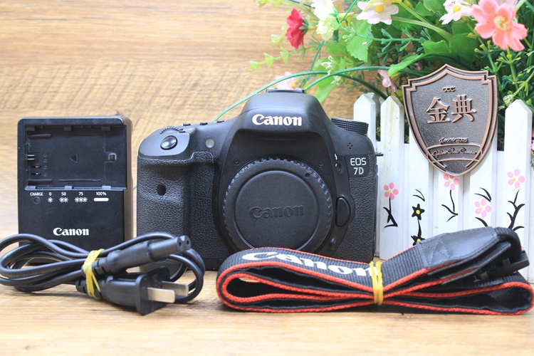 95新二手 Canon佳能 7D 单机 中端单反相机 916344
