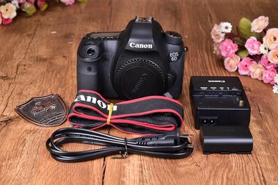 95新二手Canon佳能 6D 单机 高端单反相机 019379
