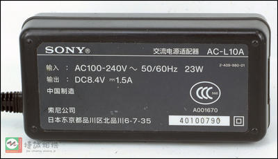 索尼相机/摄像机电源适配器/充电器 AC-L10A 