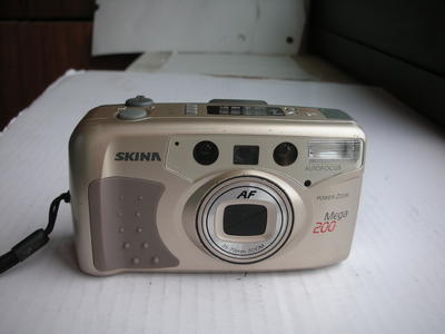 较新SKINA-MEGA200自动对焦便携式相机