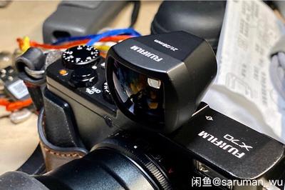 富士 X70 带原装镜头和OVF