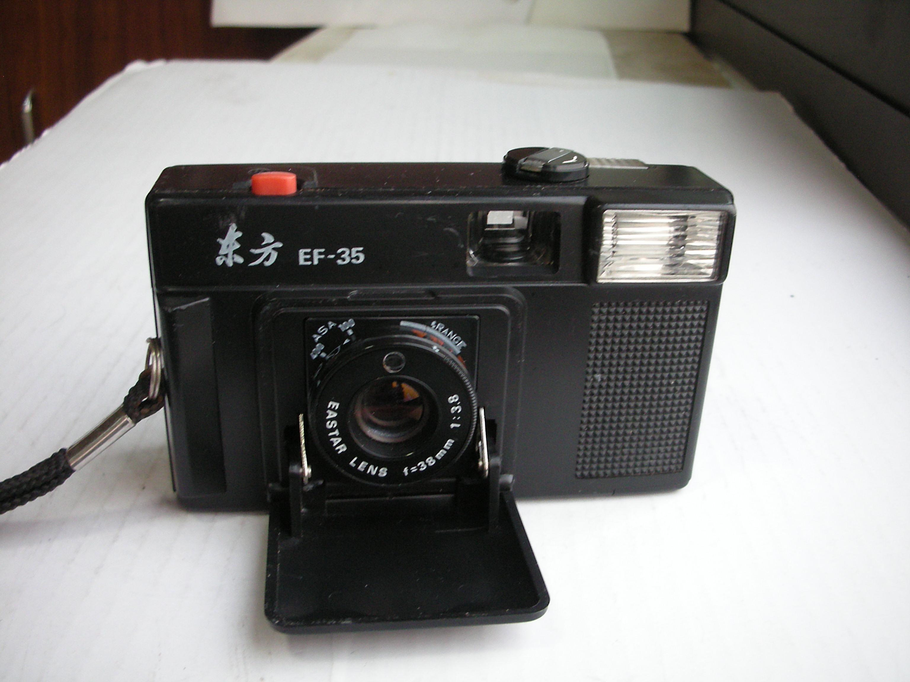 很新东方EF35相机,仿米诺克斯，收藏使用