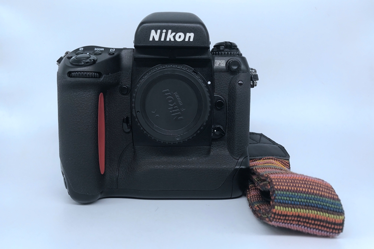 90新二手Nikon尼康 F5 单机 胶片相机 3146888	