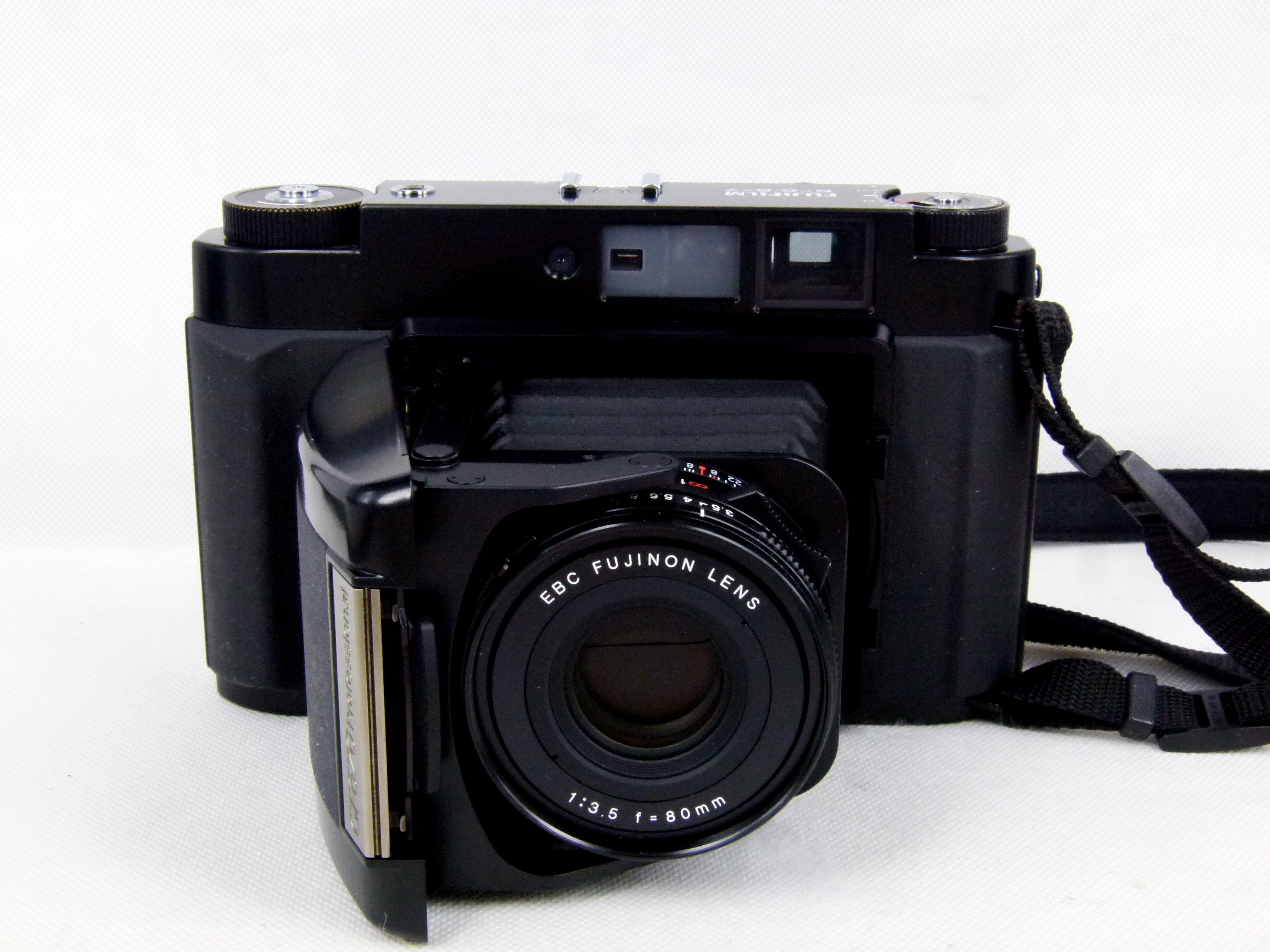 华瑞摄影器材-富士Fujifilm GF670带皮套