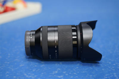 索尼 FE 24-240mm f/3.5-6.3 OSS（SEL24240）