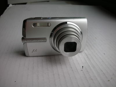 很新奥林巴斯 u1010经典数码相机，收藏使用均可