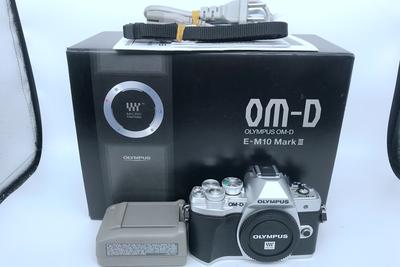 98新奥林巴斯M10Mark III微单数码相机 8HXA01464