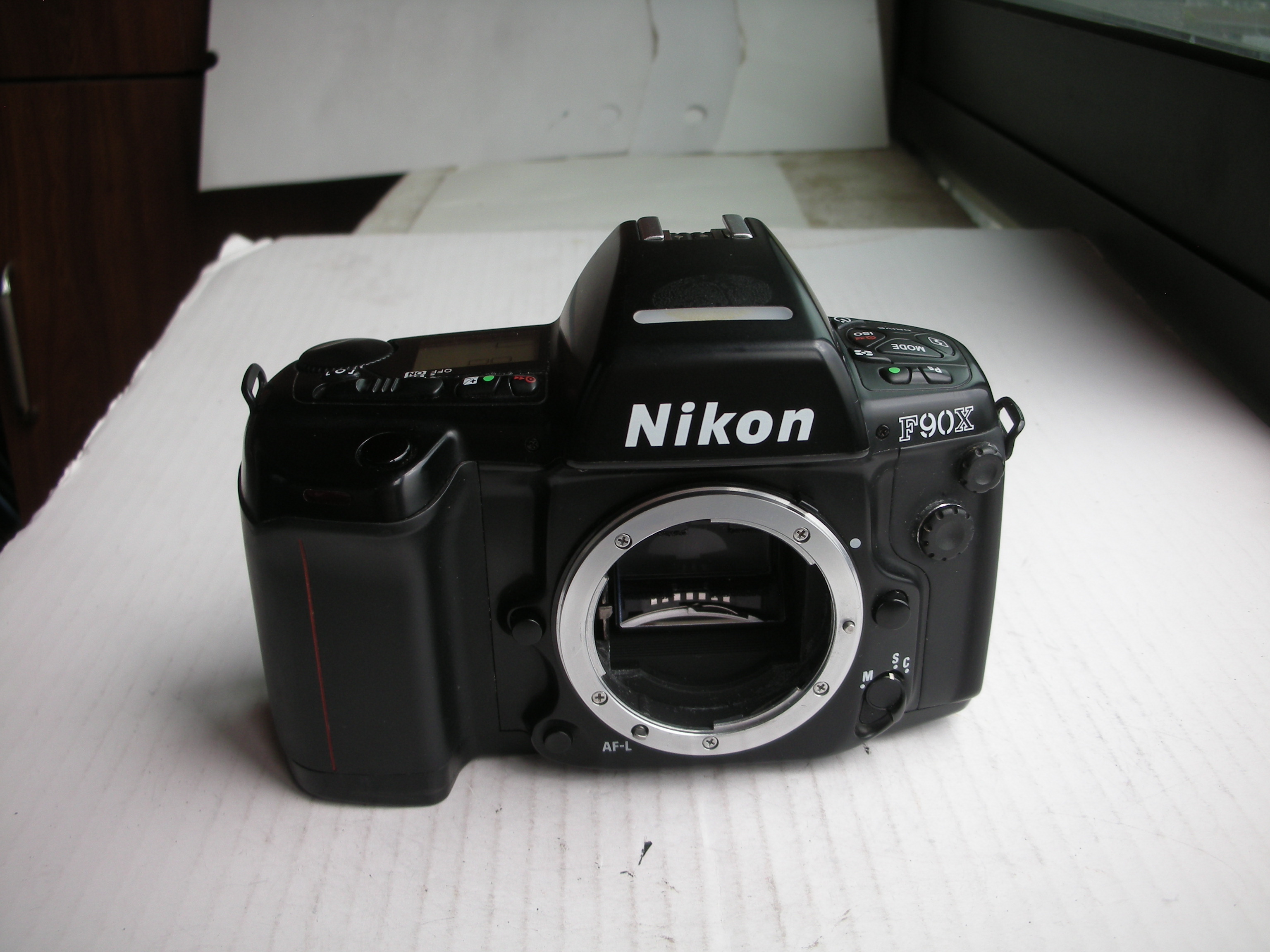 很新尼康Nikon F90X (N90S)经典单反相机，收藏使用均可