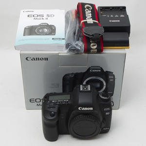 Canon佳能EOS 5D Mark II 5D2单机 全画幅数码单反相机 90新#7727