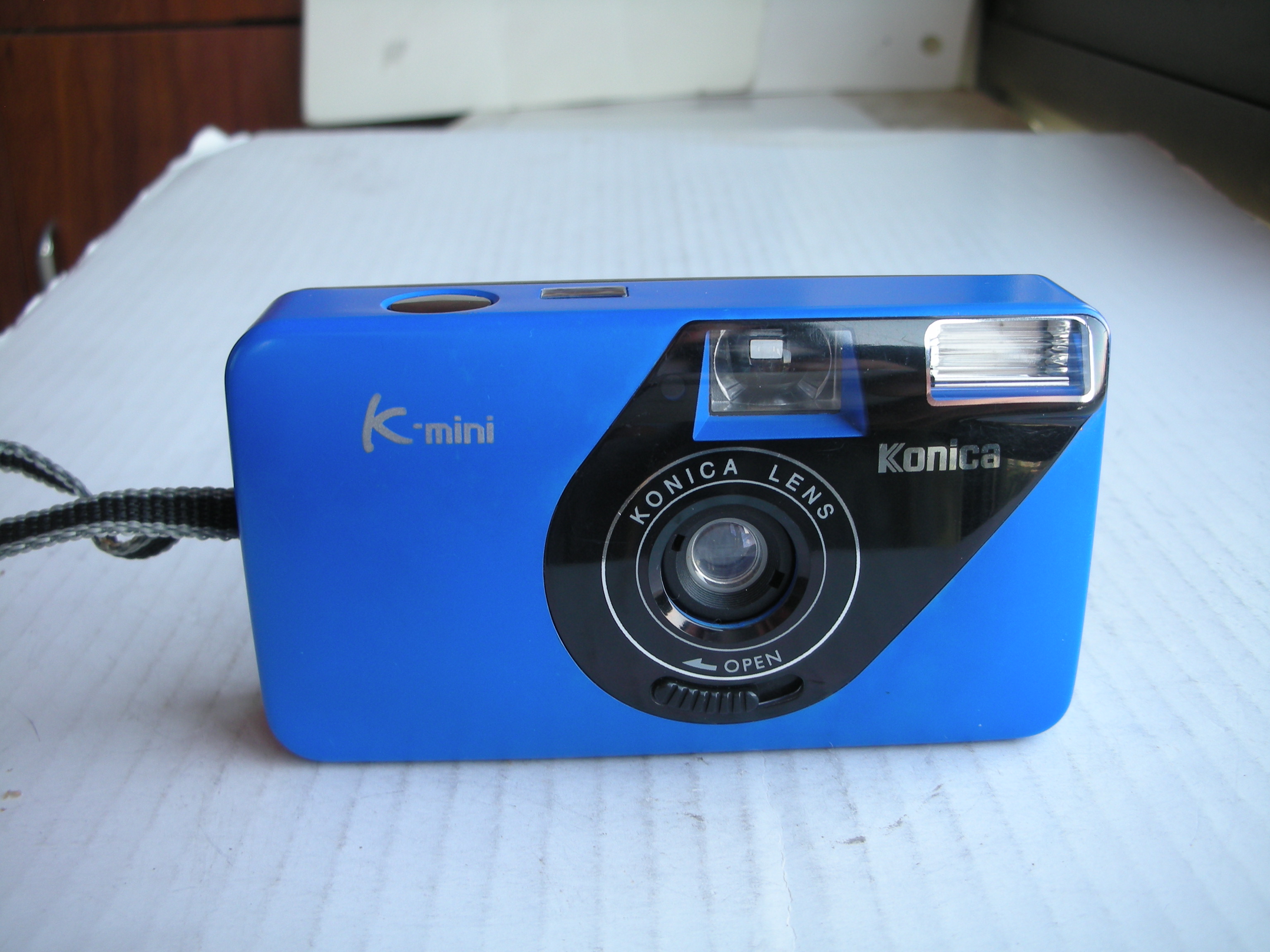 极新柯尼卡天蓝色K-MINI便携式自动曝光相机，收藏使用均可