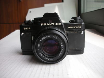 极新德国百佳BCA经典单反相机带50mmf1.8镜头，收藏使用