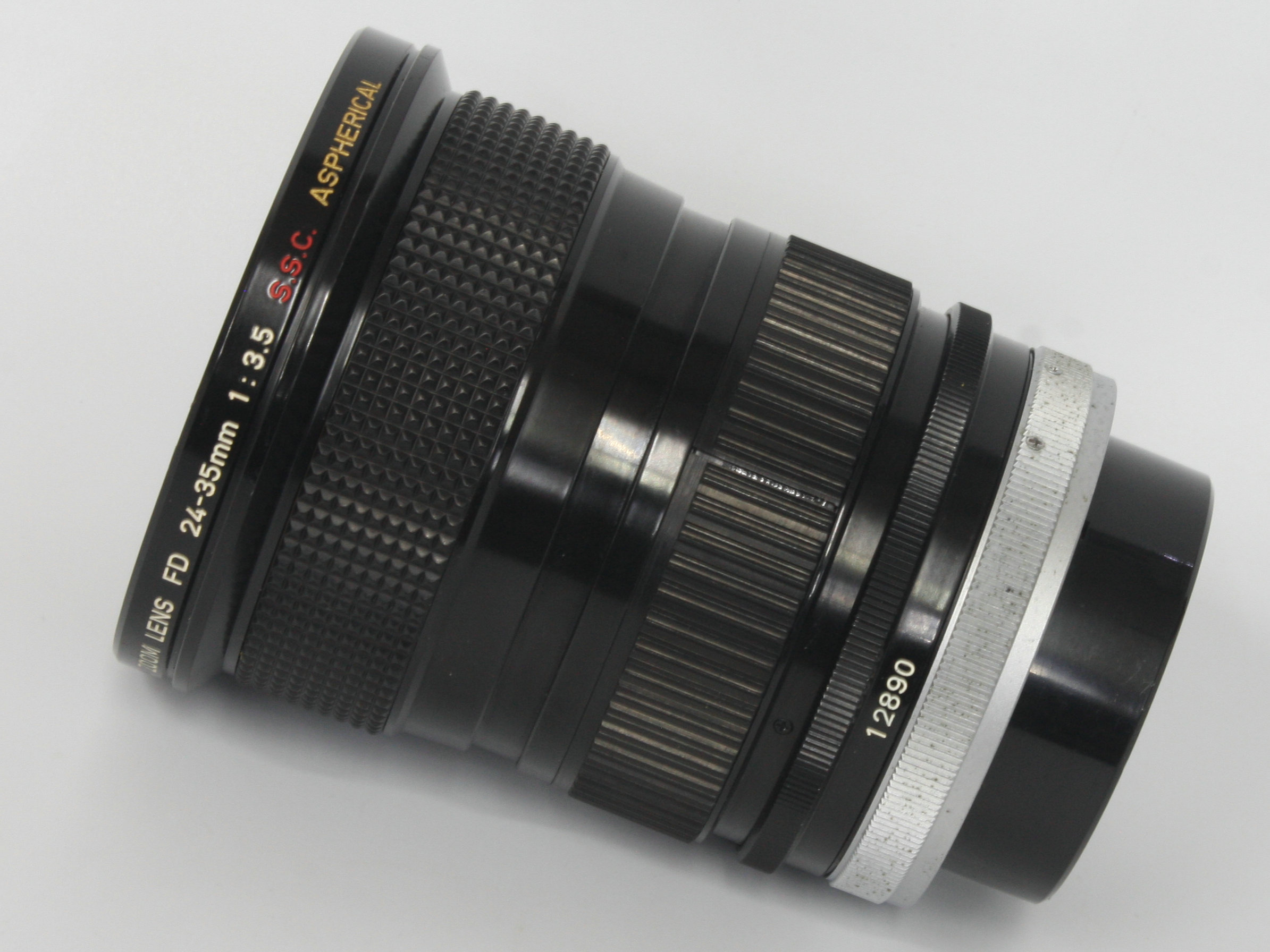 佳能 FD 24-35mm F3.5 S.S.C  ASPHERICAL（5803）