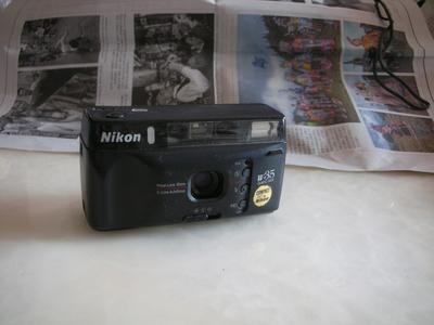 很新尼康W35胶片相机