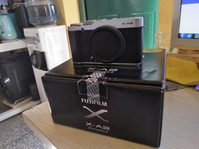 富士X-A2套机 数码微单相机 3.0英寸可翻折屏 内置Wi-Fi 