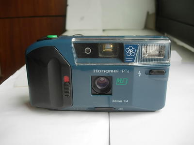 很新少见红梅PT6自动相机，天蓝色外壳，收藏上品