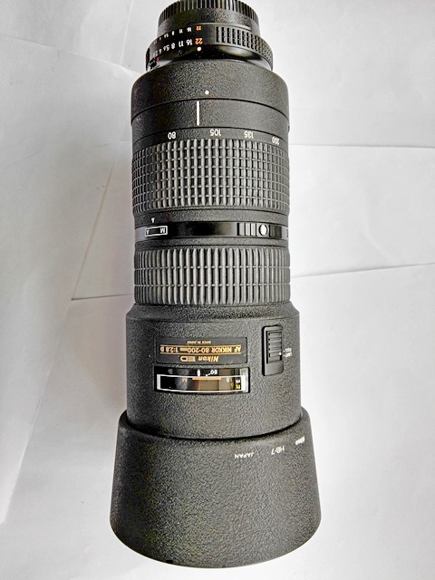 尼康 AF Zoom-Nikkor 80-200mm f/2.8D ED（小钢炮）