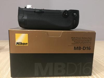 尼康D750原装手柄电池盒 MB-D16