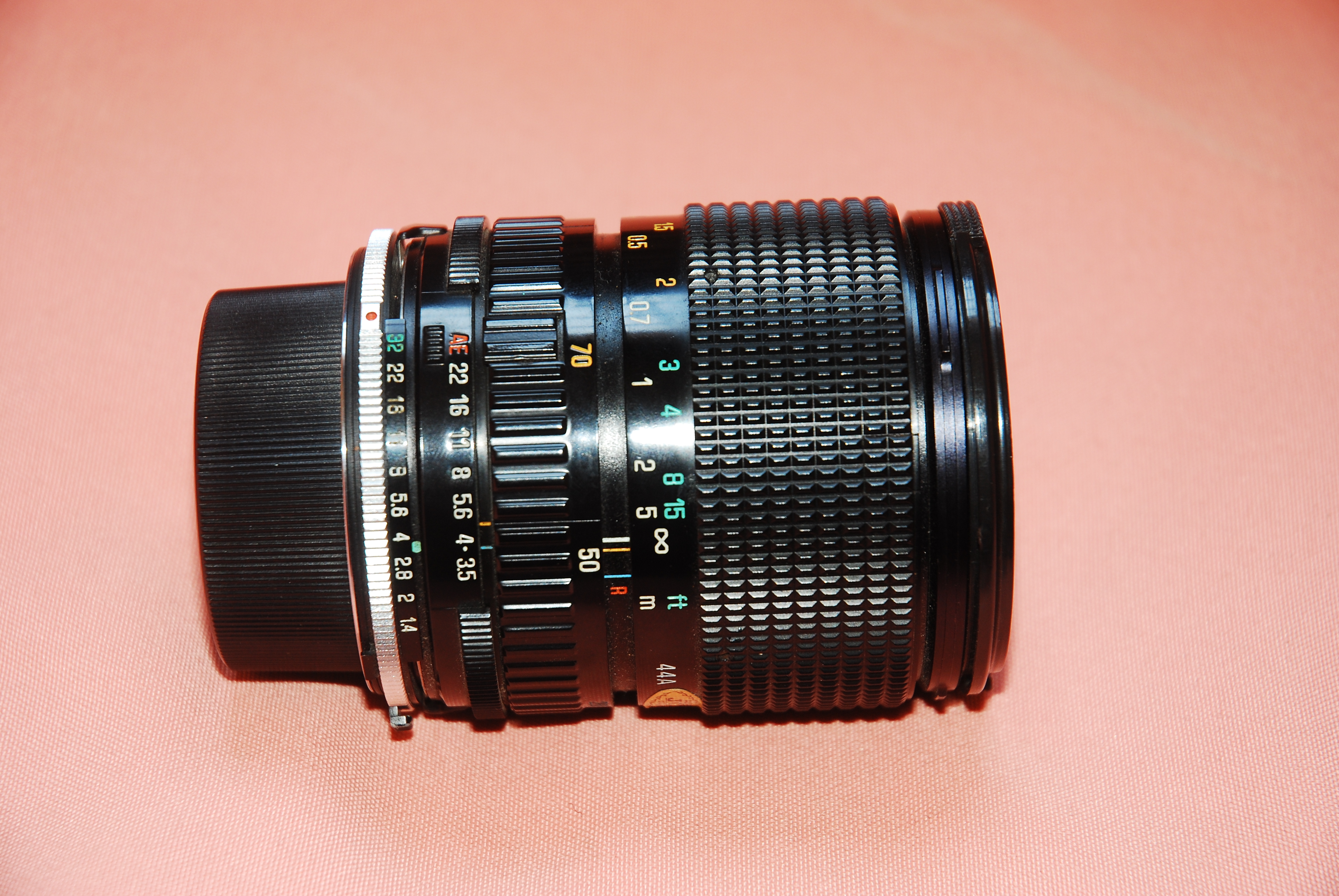 腾龙28-70mm/f3.5-4.5，44A手动变焦镜头