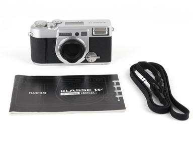 Fujifilm/富士 Klasse W 银色 带28/2.8广角精品旁轴相机#jp18671