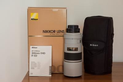 Nikon  AF-S  300mm F/4D ED
