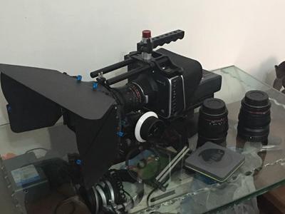 电影摄影机BMPC4K全套转让（整套含镜头、挑杆话筒、丰富附件等）