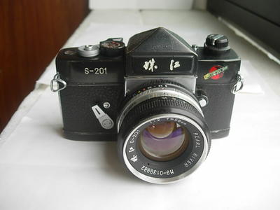 很新珠江S201金属制造单反相机带58mmf2镜头，收藏使用
