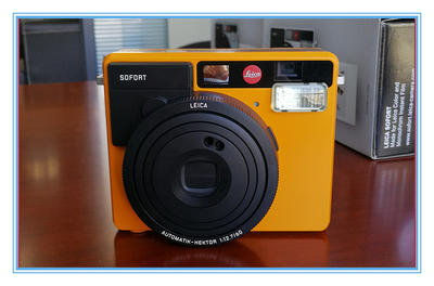 徕卡相机拍立得一次成像相机，黄色 蓝色 白色 徕卡SOFOAT 拍立得