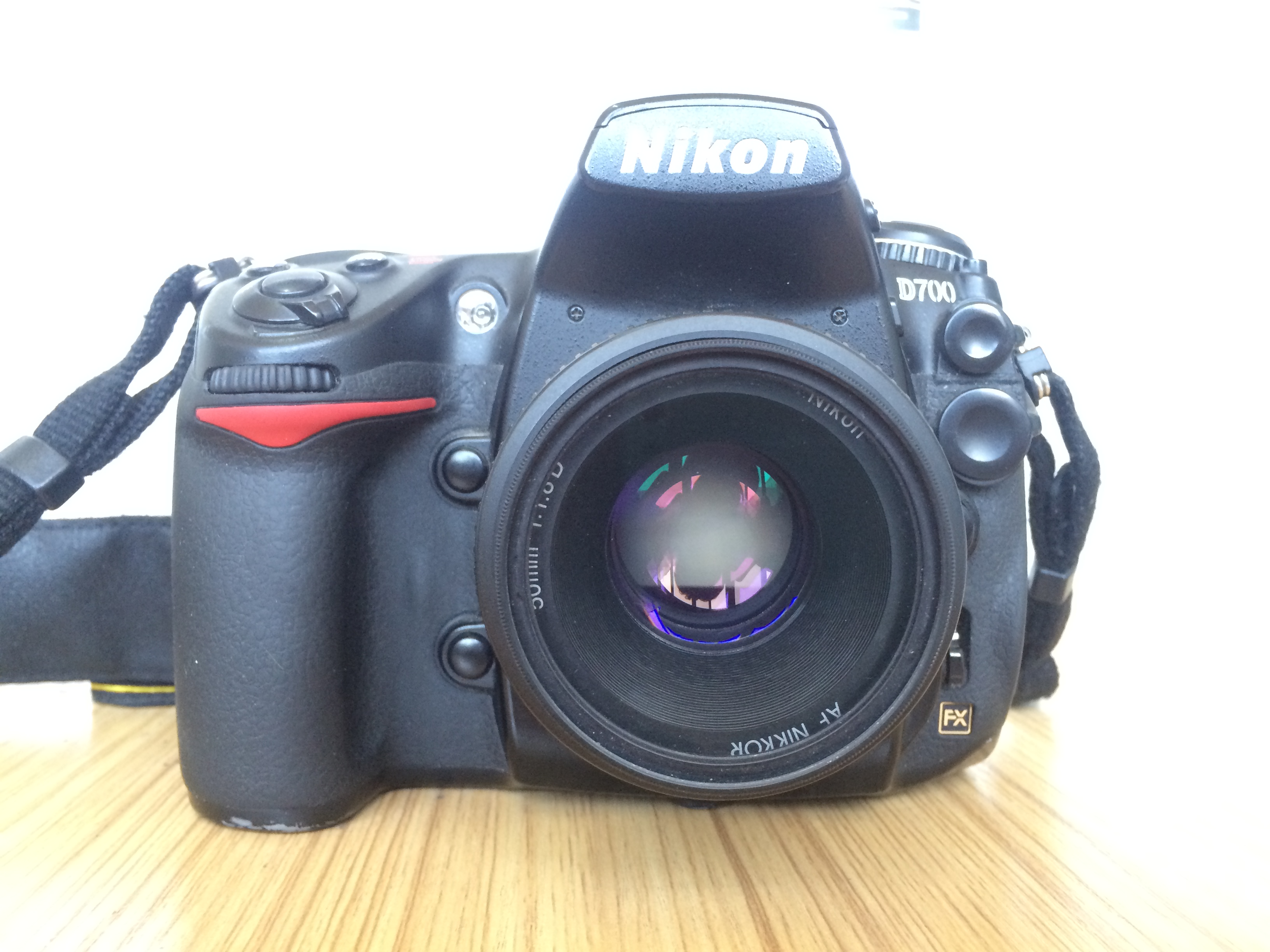 尼康 D700 可带50mmf1.8镜头和24-120mmf3.5镜头