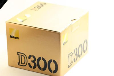 尼康 D300有包装，请看图片！