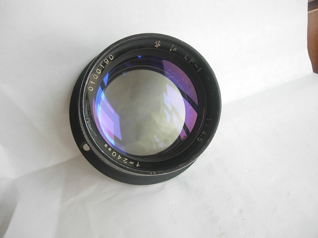 很新国产华江牌240mmf4.5金属制造镜头，可转配各种数码相机