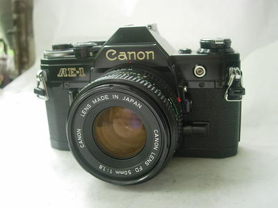 很新佳能 AE-1经典单反相机，收藏使用精品