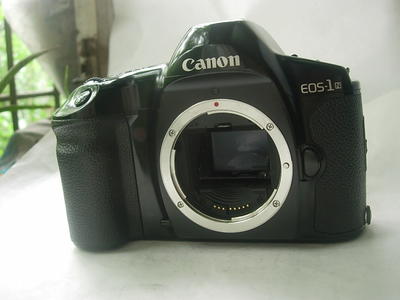 较新佳能 EOS-1N经典专业相机，收藏使用精品