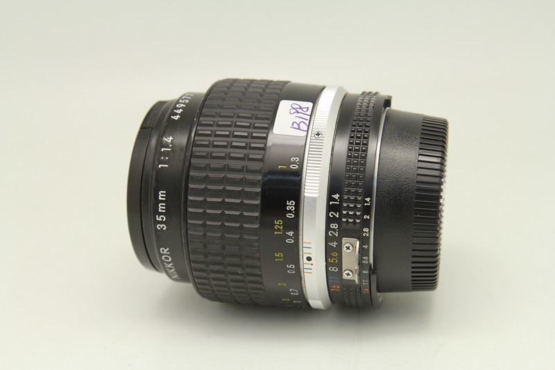 Nikon（尼康）AIS35/1.4（手动镜头）