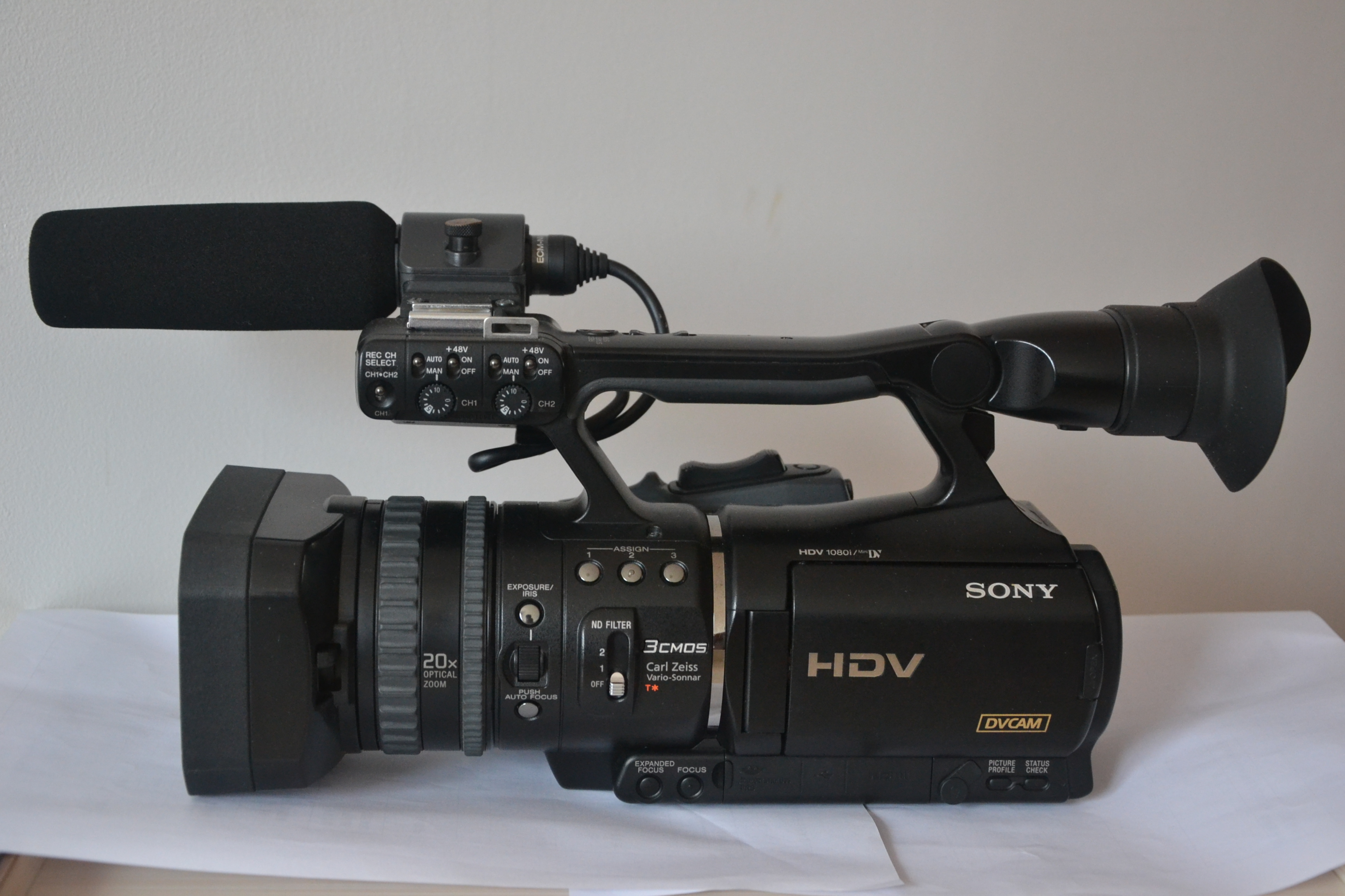 索尼 HVR-V1C 高清摄像机 成色新