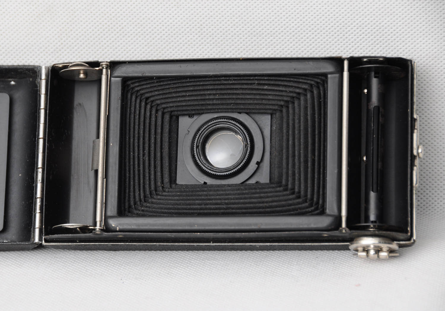 出极少见的柯达古董相机1937年Junior Six-20