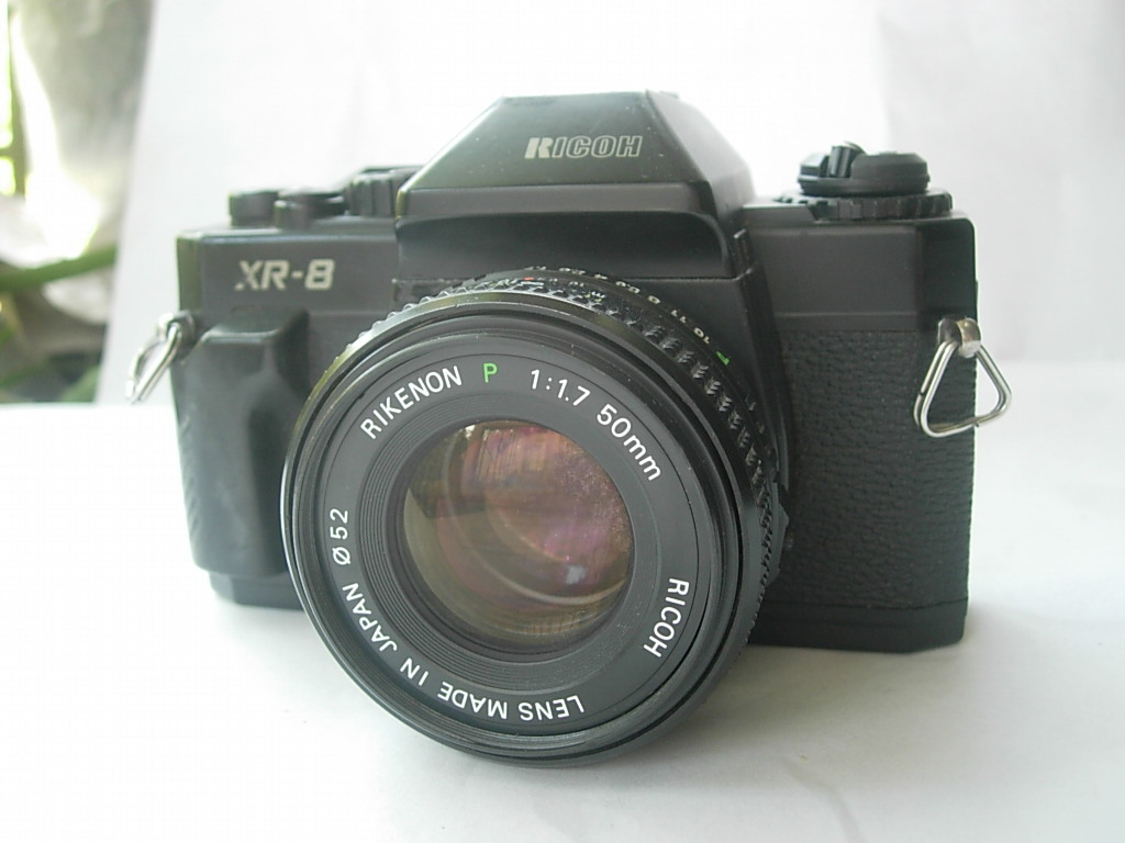 较新理光XR-8机械快门单反相机，带50mmf1.7镜头