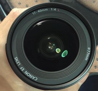 【出售】佳能EF17-40镜头  镜身95新，遮光罩有划痕，