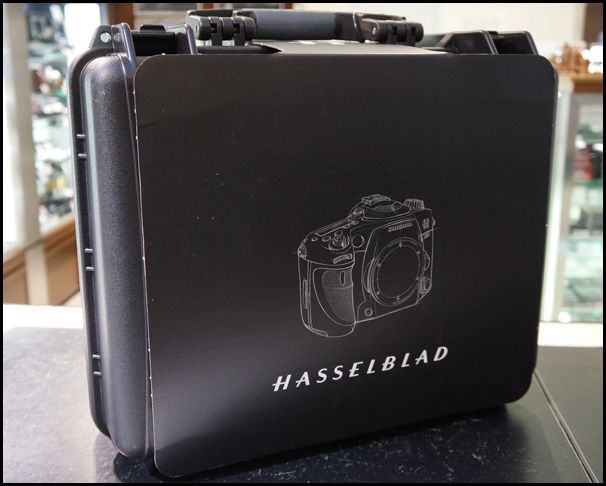 哈苏 Hasselblad HV + 24-70/2.8 ZA 套机 新品 带包装 （美行！）