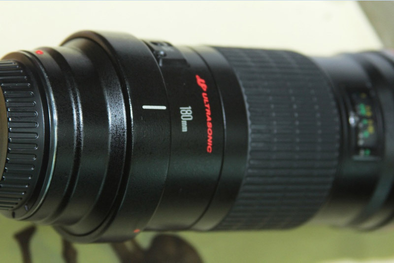 个人用佳能EF180/3.5 微距镜头 低价出