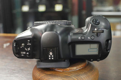 佳能1N机身 传统相机 胶卷相机