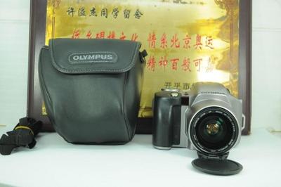 奥林巴斯 IS-200 135胶卷电子单反相机 带镜头皮套