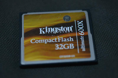 金士顿 32G CF卡 600X U3 极速闪存卡 单反相机